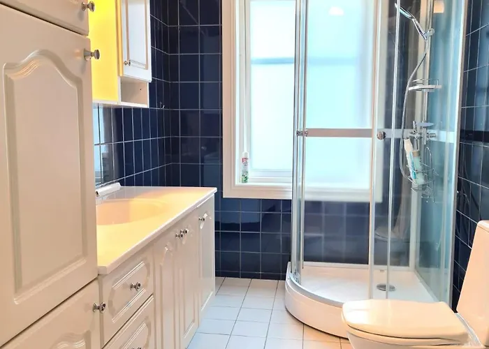 Floyen Townhouse Apartman *