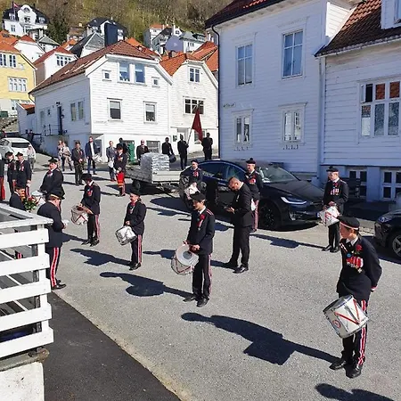 Floyen Townhouse Lejlighed *